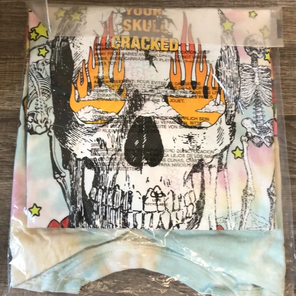 NWT  Creating Chaos Tie-Dye Tee - Size L - Picture 2 of 4